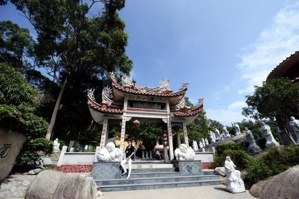 东山东明寺:探秘全国海拔最低的寺庙