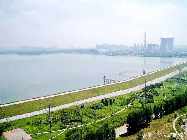 适合西排子河水库红尾湖北襄阳物华天宝,人杰地灵,有高山,丘陵也有一