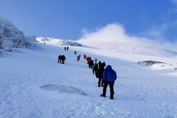 哈巴雪山登山攻略 哈巴雪山最佳登山时间