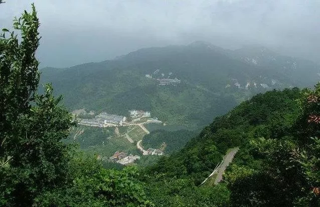 麻城龟峰山游玩攻略 麻城龟峰山风景区旅游攻略