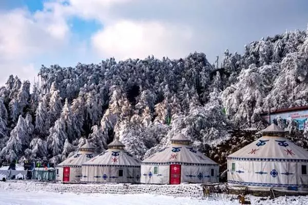 2020-2021重庆茅草坝滑雪场游玩攻略 时间-地点-门票