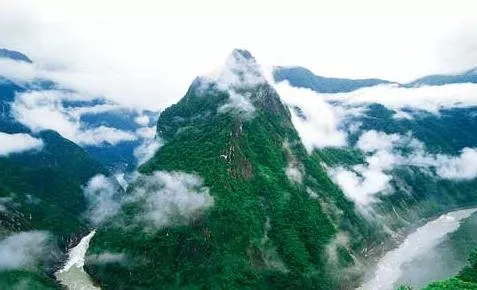 危险重重！盘点国内最值得冒险的十大景点